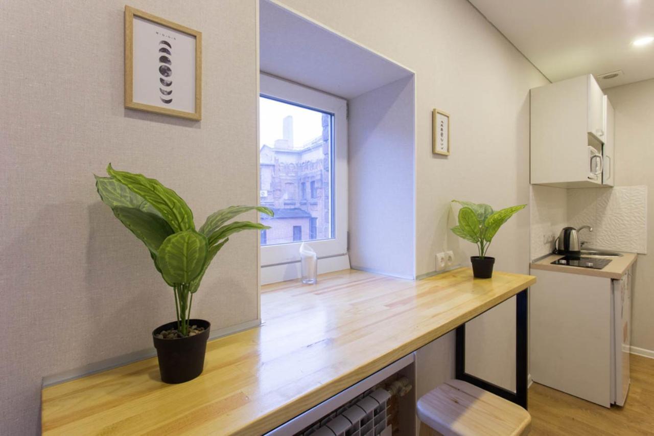 Studio Near Metro Yaroslava Mudroho, Universytet - Mykoly Khvylovoho Str 5-3 Kharkov Luaran gambar