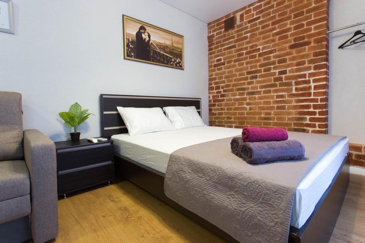 Studio Near Metro Yaroslava Mudroho, Universytet - Mykoly Khvylovoho Str 5-3 Kharkov Luaran gambar